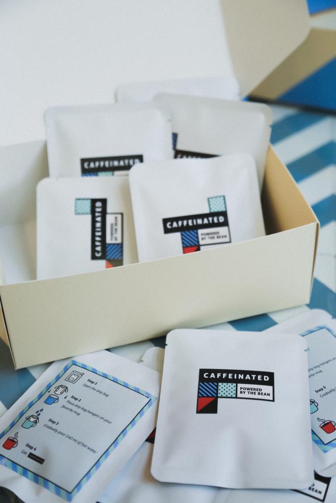 Caffeinated Coffee Drip Bags - Ecru BeansbeansCaffeniated coffee_in_qatar - qatar_coffee coffee_equipment_qatar_doha