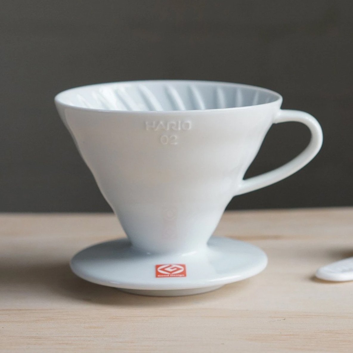 Hario V60 Ceramic Dripper 02 - Ecru BeansAccessoriesEcru Beans coffee_in_qatar - qatar_coffee coffee_equipment_qatar_doha