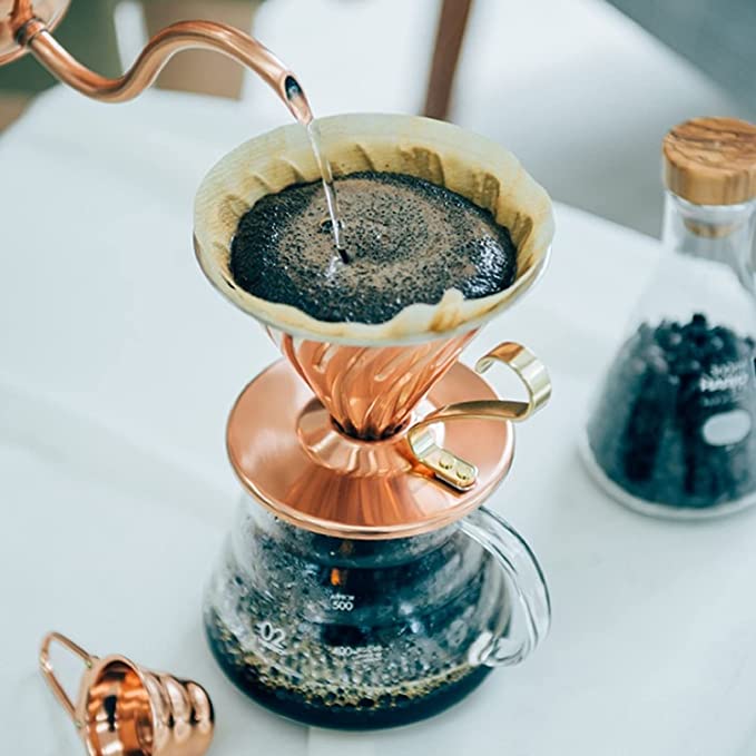 HARIO V60 Copper Dripper - Ecru BeansEcru Beans coffee_in_qatar - qatar_coffee coffee_equipment_qatar_doha