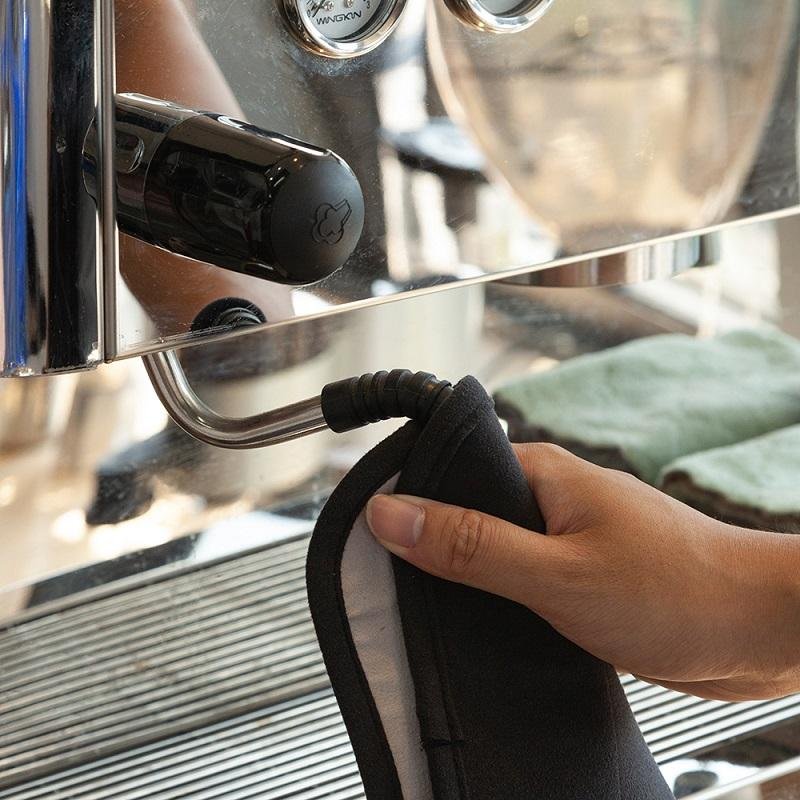 Steam cleaning cloth - Ecru BeansCleaningEcru Beans coffee_in_qatar - qatar_coffee coffee_equipment_qatar_doha